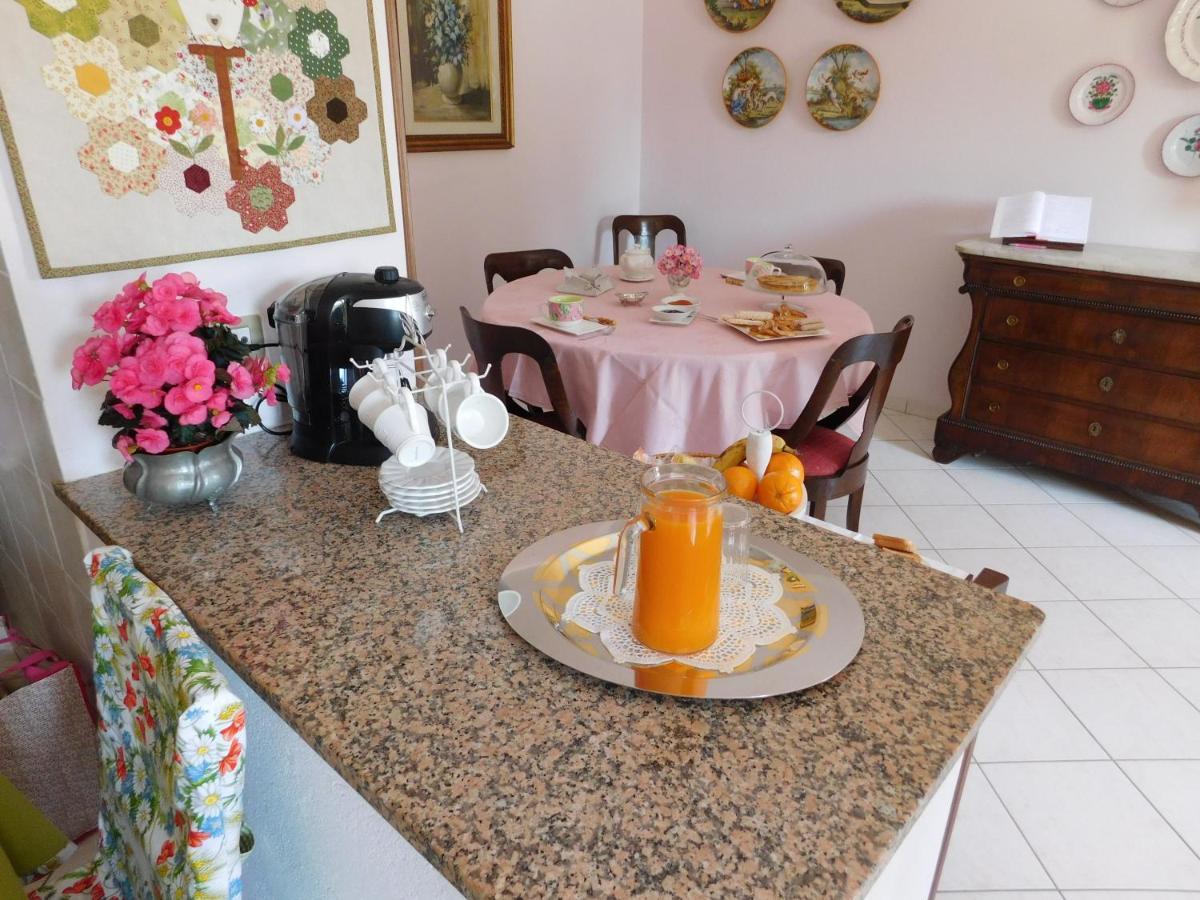 Signorina Felicita Bed and Breakfast Agliè Eksteriør billede